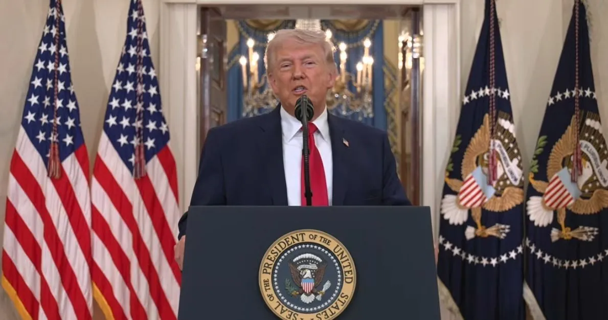 Trump publica vídeo dizendo que maior ponte do Irã desabou em ataque