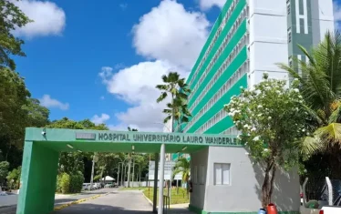 94ac59bfc3a3439bb335ac7978ac9ecc