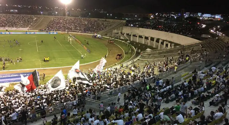 Ministério Público suspende torcidas do Botafogo-PB após violência no Almeidão